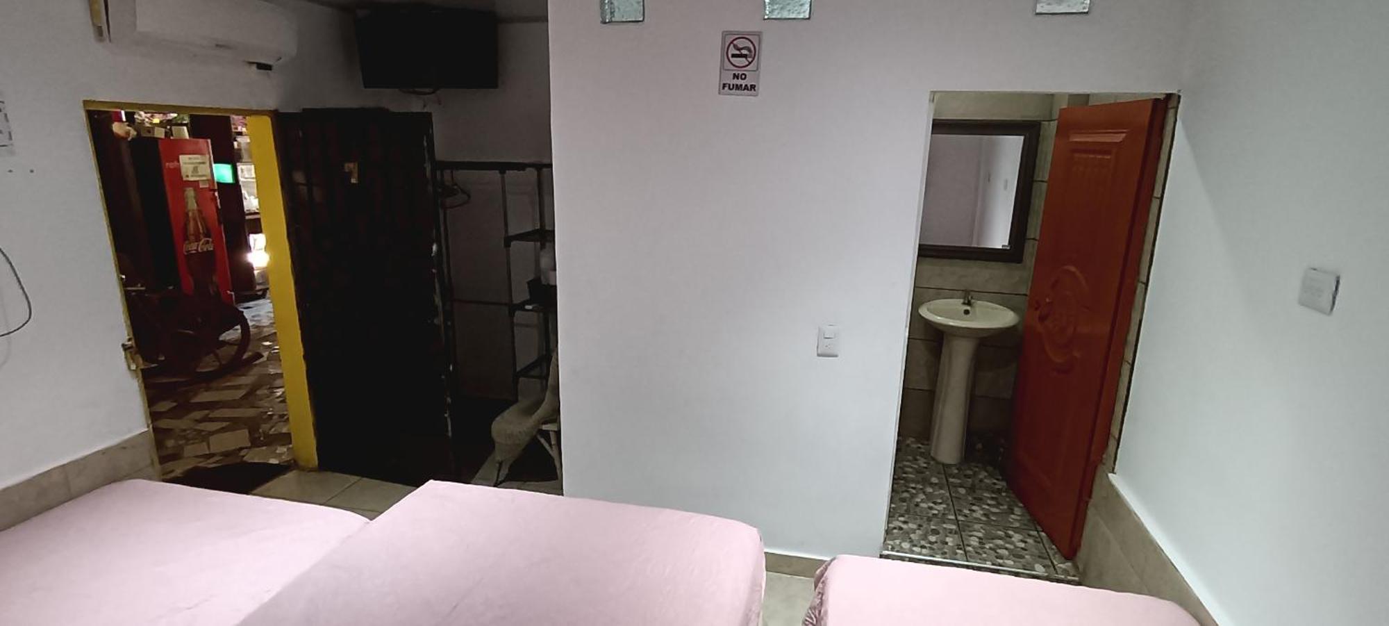 Hostal Santa Marta ลาอูนิออน ภายนอก รูปภาพ